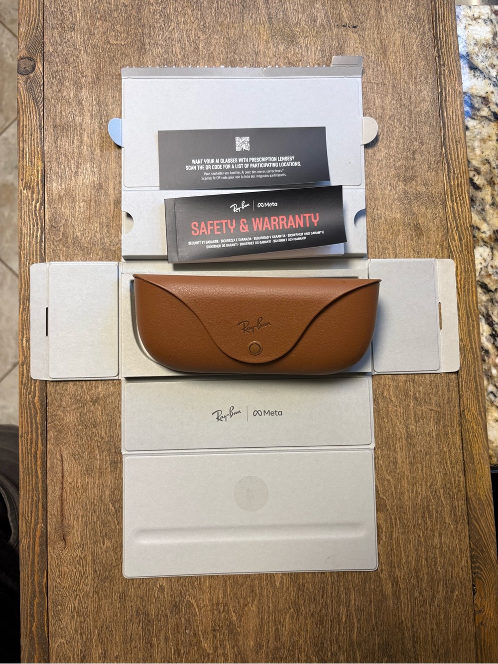Meta Wayfarer Gen 2 Ray-Ban Glasses - Charging Case, original box with papers.